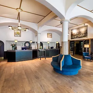 Hotel Nh Schiller ****
